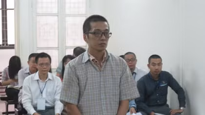 4 ngân hàng lớn bị một nhân viên quèn cho sập bẫy