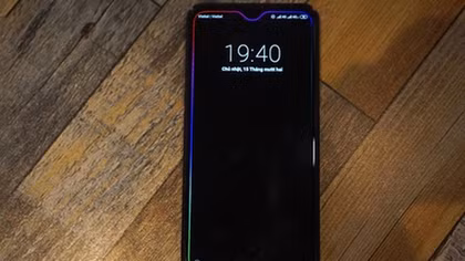 Thực hư smartphone Xiaomi biến thành cục gạch vì đổi hình nền