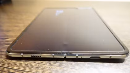 Galaxy Fold của Samsung gặp vấn đề với màn hình