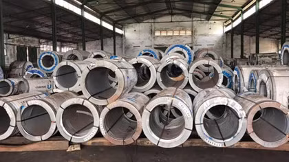 Buôn lậu thép trị giá hàng hóa hơn 3 triệu USD