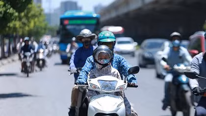 Nam Bộ ngày nắng, chiều tối mưa giông, cảnh báo lốc sét
