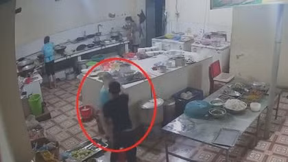 Truy bắt đối tượng tạt axit vào nữ phụ bếp