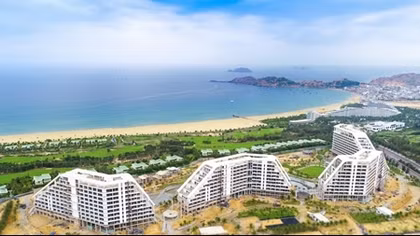 Có gì đặc biệt trong khách sạn lớn nhất Việt Nam đang chuẩn bị khánh thành tại Quy Nhơn?