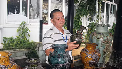 Những người “giữ lửa” cuối cùng của làng gốm Mỹ Thiện