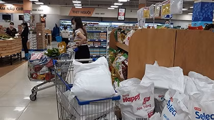Bình Phước sẽ xử lý nghiêm các tổ chức, cá nhân găm hàng tăng giá
