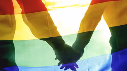 Cộng đồng LGBT trên toàn cầu lao đao vì đại dịch COVID-19