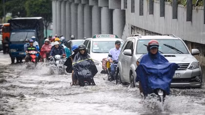 Chống ngập ở TP HCM: “Siêu máy bơm” chỉ là giải pháp tình thế