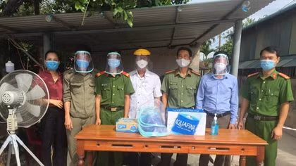 Tuổi trẻ Công an tỉnh Quảng Trị chung tay phòng chống dịch COVID-19