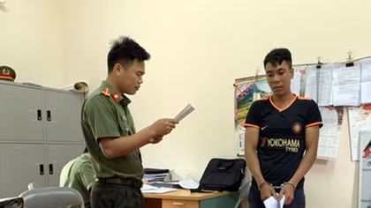Bắt đối tượng tổ chức đưa người khác trốn đi nước ngoài