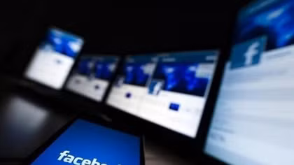 Vận đen vẫn đeo bám Facebook với sự cố lộ ảnh người dùng