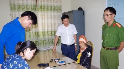 Gần dân, lắng nghe dân để hoàn thành tốt nhiệm vụ