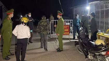 Chuyện về những chiến sĩ Công an lao vào tâm dịch Hải Dương