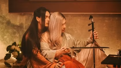 Ca sĩ đua nhau làm MV ca nhạc chủ đề đồng tính: Còn lại gì sau sự tò mò của khán giả?