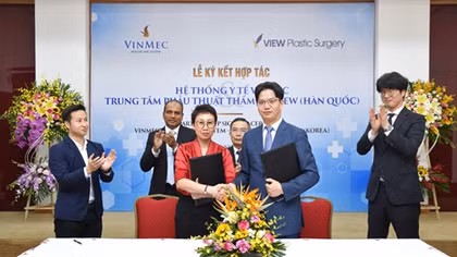 Vinmec hợp tác với bệnh viện thẩm mỹ hàng đầu Hàn Quốc