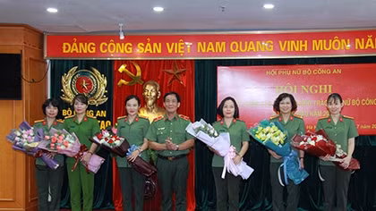 Đẩy mạnh công tác Hội, phong trào phụ nữ CAND trong tình hình mới