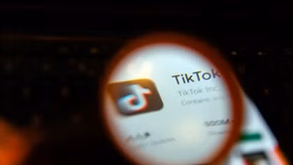 TikTok "lộ mặt" thu thập dữ liệu người dùng Android