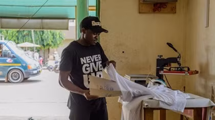 Ghana: Ngăn chặn làn sóng người di cư bằng dự án khởi nghiệp thanh niên