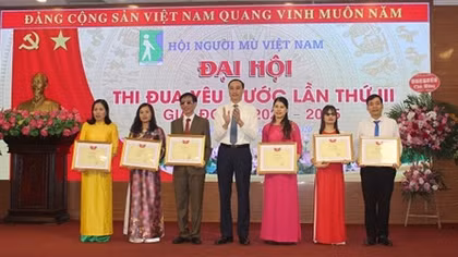 Thi đua yêu nước là động lực khơi gợi tinh thần lạc quan trong cộng đồng người khiếm thị