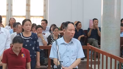 Cựu Phó Giám đốc Sở lĩnh án 12 năm tù vì chiếm đoạt tài sản