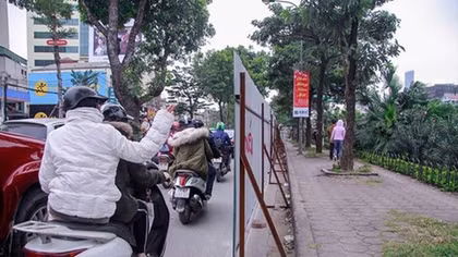 Trăm tỉ xén vỉa hè và tầm nhìn nhà quản lý