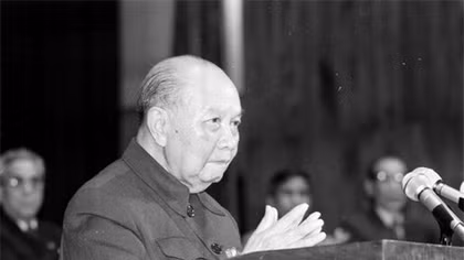 Nhà chính trị kiệt xuất, nhà văn hóa lớn