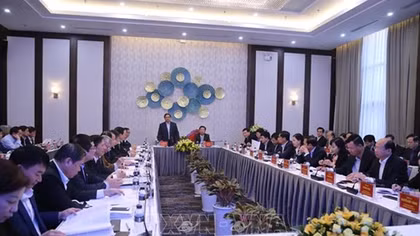 Đoàn Tiểu ban văn kiện Đại hội XIII của Đảng làm việc tại tỉnh Quảng Ninh