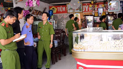 Lính tầm nã và những chuyến đi dài