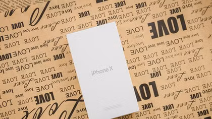IPhone X xuất hiện hàng "tân trang" chính hãng
