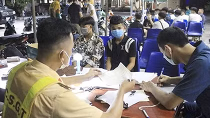 Hàng chục thanh niên tụ tập lạng lách, gây rối trật tự công cộng dọc Quốc lộ 48C