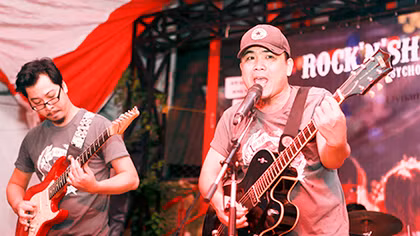 Chàng rocker đi dép lê và mơ giấc mơ cuối ngày