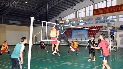 Công an Đồng Nai giao lưu bóng chuyền với Đại học ANND