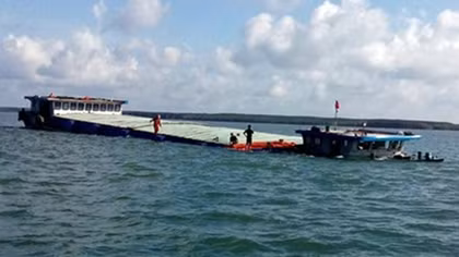Hai tàu biển đâm nhau, nữ thuyền trưởng mất tích