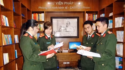 Bài học hay từ những câu lạc bộ nghiệp vụ