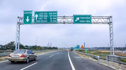 Hình ảnh rõ nét cả ban đêm, trong thời tiết xấu