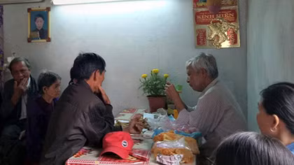 Đầu năm... đi xem bói