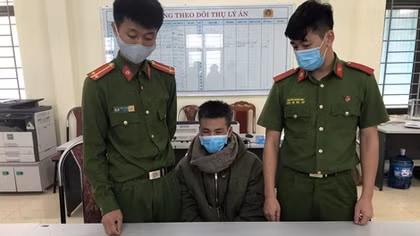 "Mua" 585 viên MTTH về dùng dần thì bị bắt tại chốt kiểm dịch COVID-19