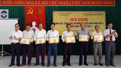 Số hóa hơn 10.500 trang tài liệu Hán Nôm