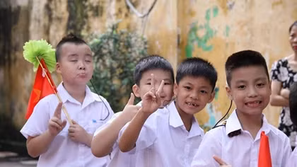 Học sinh thủ đô rộn ràng ngày khai giảng