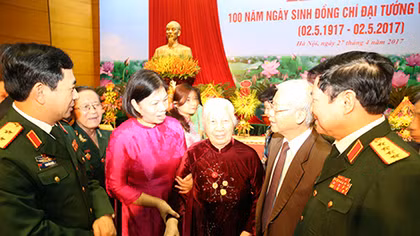 Đại tướng Văn Tiến Dũng: Nhà ngoại giao, nhà khoa học quân sự tài năng