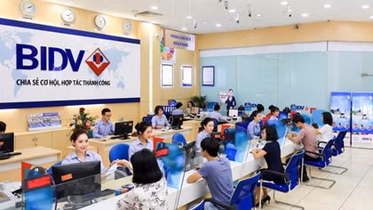 BIDV nỗ lực đảm bảo kinh doanh ổn định, chung tay hỗ trợ đồng bào Miền Trung 