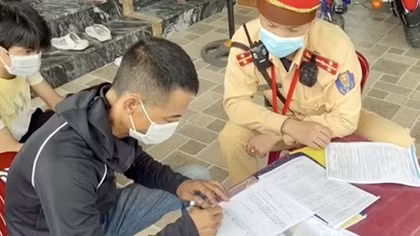 Xe siêu trường, siêu trọng dùng giấy phép lưu hành giả