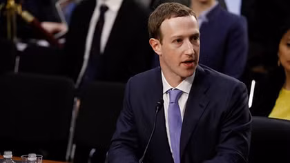 Facebook "bó tay" với vấn nạn tin giả và đánh cắp dữ liệu