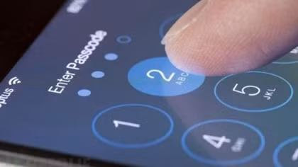 Apple vội vã tìm cách chống công cụ hack iPhone