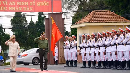 Bộ trưởng Tô Lâm làm việc với Công an và Cảnh sát PCCC Lâm Đồng