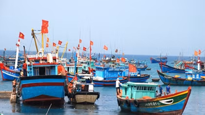 Mô hình “Tổ ngư dân đoàn kết sản xuất trên biển gắn với bảo vệ chủ quyền biển, đảo của Tổ quốc”