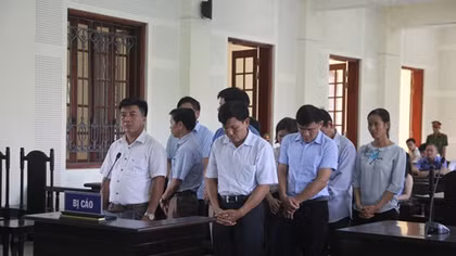 Hàng loạt cán bộ giữ rừng lĩnh án vì lập hồ sơ khống
