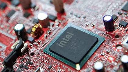 Apple chính thức "xuất kho" 1 tỷ USD mua mảng chip mạng của Intel