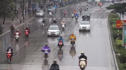 Miền Bắc mưa nắng đan xen, trời còn rét