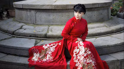 NSND Lan Hương: Nhẹ nhàng buông bỏ…