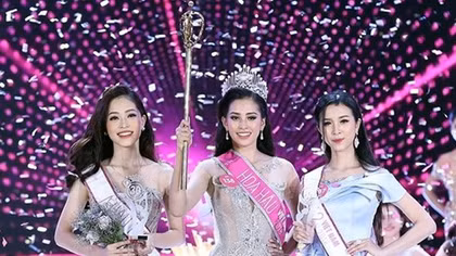 Tân Hoa hậu Tiểu Vy bị giả mạo trang cá nhân trên Facebook